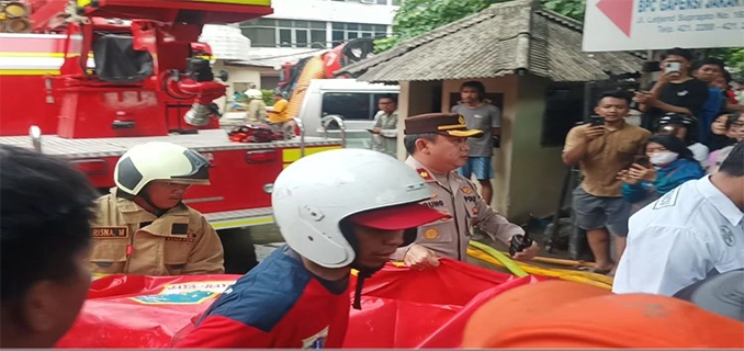 Kebakaran Kemayoran 20 Kantong Jenazah Dibawa Dari Lokasi