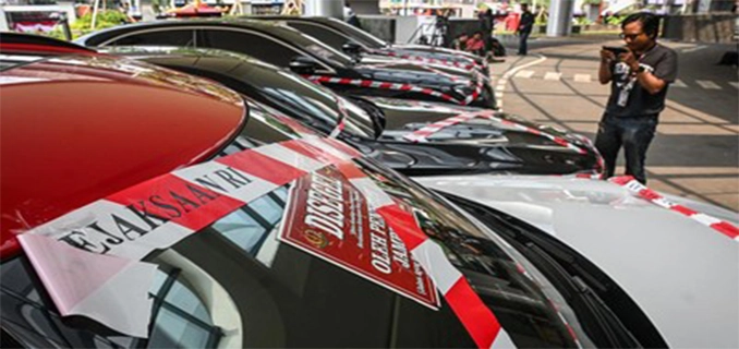 Mobil Mewah di Parkiran Jadi Bukti Indikasi Hedon di Pengadilan