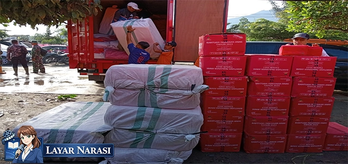 Kemensos Salur Bantuan Logistik Untuk Korban Banjir Pandeglang