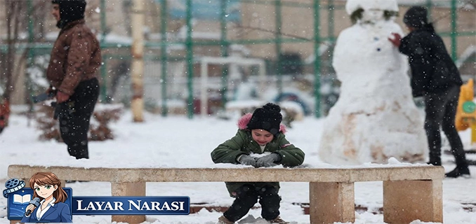 Kota Azaz Suriah Terpencil Diselimuti Salju Begini Suasananya